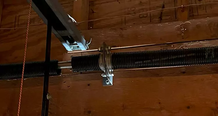 Garage Door Lift Cable Replacement in Vero Beach South, FL