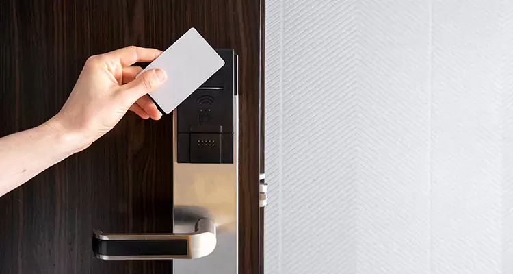 Why Choose Us for Hotel Keycard Lock Repair in Vero Beach South, FL?