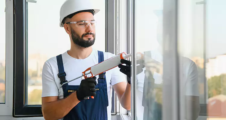 Retractable Screens Repair for Patio in Vero Beach South, FL