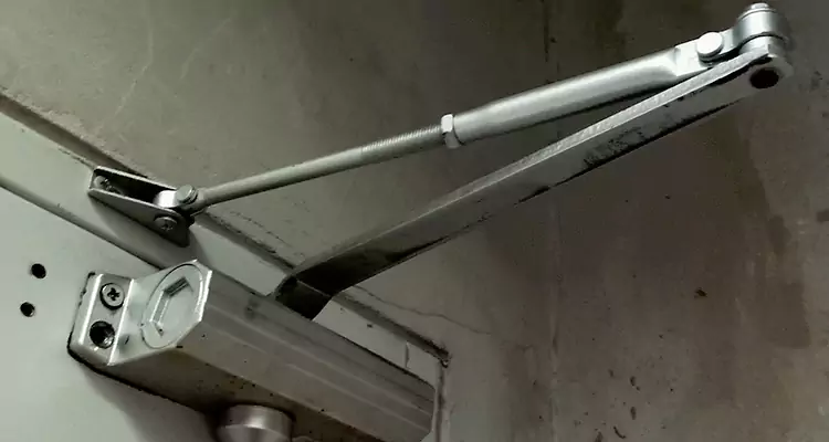 Door Closer Oil Leak Repair in Vero Beach South, FL