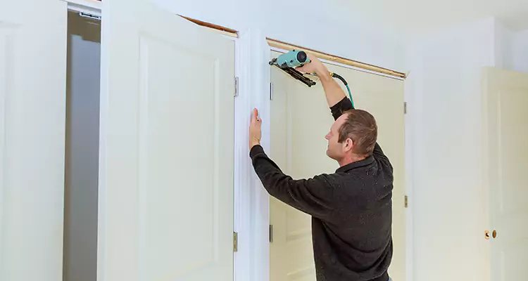 Top Rated Door Fixing ServiceFixing Garage Door Track in Vero Beach South, FL