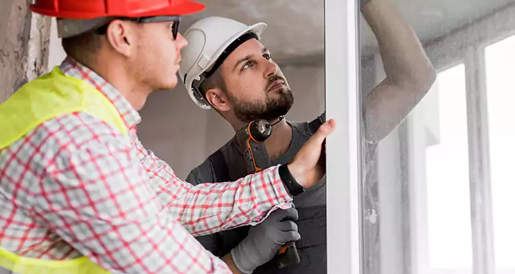Sliding Patio Door Sticking? Expert Repair in Vero Beach South, FL.