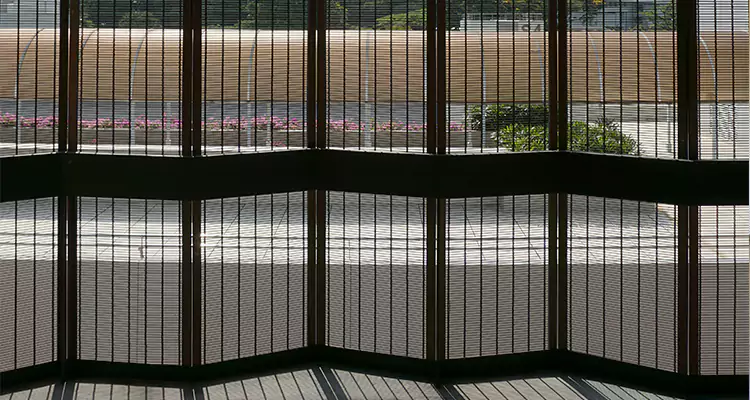 Front Screen Door Repair in Vero Beach South, FL